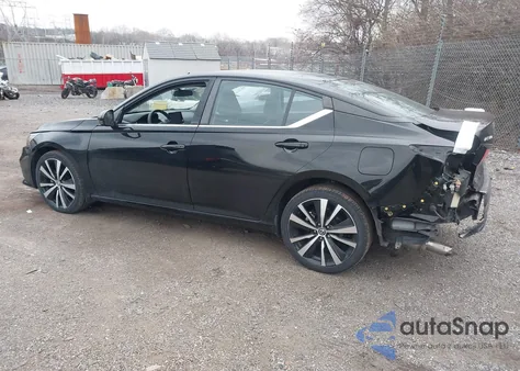 2021 Nissan Altima Sr Intelligent Awd z USA, uszkodzony, nr VIN 1N4BL4CW2MN346797